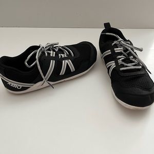 Xero Barefoot Prio Tennis Athletic Running Shoes - Black - Size 8